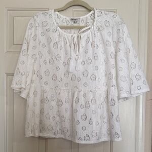 Frye and Co. XL White Lace Blouse with Tie-Front